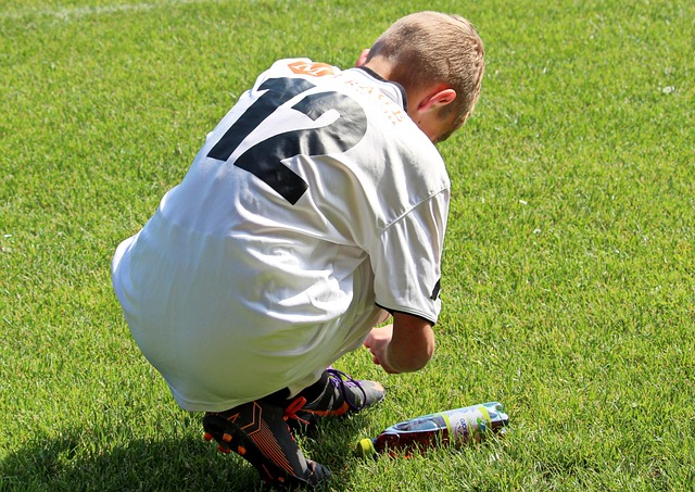 碰撞始于一 碰撞始于一
