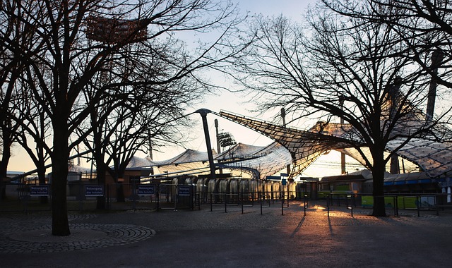 员在困难时 员在困难时